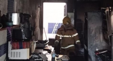 Provável curto-circuito provoca incêndio em residência na cidade de Lagoa Formosa Provável curto-circuito provoca incêndio em residência na cidade de Lagoa Formosa