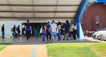 Milhares de estudantes participam do Enem 2023 em Patos de Minas