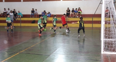 Finais da 5ª Copa de Futsal Infantil de Lagoa Formosa são realizadas na quadra da Escola Alzira Borges 