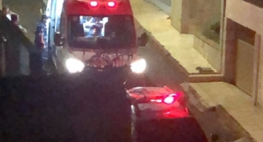 Homem de 32 anos é atingido por golpe de faca quando ia numa goiabeira no quintal da casa onde mora Homem de 32 anos é atingido por golpe de faca quando ia numa goiabeira no quintal da casa onde mora