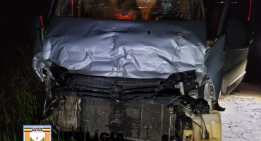 Motorista de caminhonete fica ferido em acidente na MGC-354 envolvendo caminhão emplacado em Carmo do Paranaíba Motorista de caminhonete fica ferido em acidente na MGC-354 envolvendo caminhão emplacado em Carmo do Paranaíba