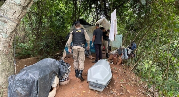 Em Patos de Minas homem é encontrado morto no bairro Várzea Em Patos de Minas homem é encontrado morto no bairro Várzea