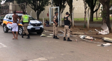 Patos de Minas - Moradora em situação de rua nega atendimento hospitalar após ser esfaqueada durante a madrugada Patos de Minas - Moradora em situação de rua nega atendimento hospitalar após ser esfaqueada durante a madrugada