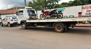 Operação Férias Seguras da Polícia Militar apreende motocicletas em Lagoa Formosa Operação Férias Seguras da Polícia Militar apreende motocicletas em Lagoa Formosa