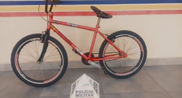 Carmo do Paranaíba – Polícia Militar consegue recuperar bicicleta furtada em frente a comércio no bairro Paranaíba Carmo do Paranaíba – Polícia Militar consegue recuperar bicicleta furtada em frente a comércio no bairro Paranaíba