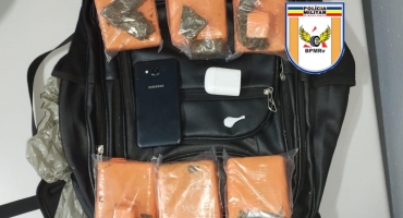 Polícia Militar apreende grande quantidade de drogas na BR-354; no município de Lagoa Formosa 