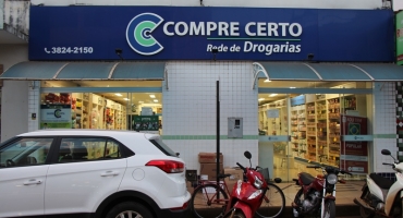 Farmácia Compre Certo de Lagoa Formosa passa por ampliação e em breve estará com estacionamento próprio 