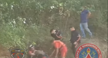 Homem em surto psicótico se joga no Rio Paranaíba e Corpo de Bombeiros é acionado Homem em surto psicótico se joga no Rio Paranaíba e Corpo de Bombeiros é acionado