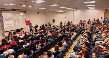 Docentes da UFU declaram greve e rejeitam proposta do Governo Federal