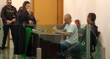 Homem que tentou matar a namorada com golpes de faca em Patos de Minas é condenado a mais de 12 anos de prisão Homem que tentou matar a namorada com golpes de faca em Patos de Minas é condenado a mais de 12 anos de prisão