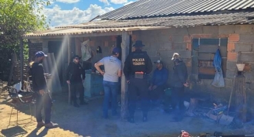 Polícia Federal e MPT flagram trabalhadores em condições análogas a escravidão em fazendas de café no Alto Paranaíba Polícia Federal e MPT flagram trabalhadores em condições análogas a escravidão em fazendas de café no Alto Paranaíba
