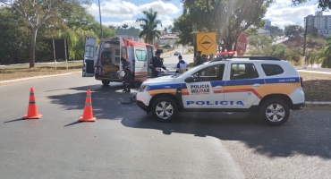 Idoso fica ferido após cair de bicicleta na Aenida JK; em Patos de Minas Idoso fica ferido após cair de bicicleta na Aenida JK; em Patos de Minas