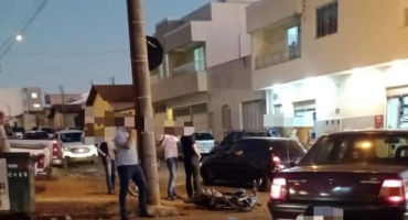 Carmo do Paranaíba – Acidente na Rua Lenheiros deixa motociclista ferido Carmo do Paranaíba – Acidente na Rua Lenheiros deixa motociclista ferido