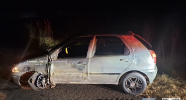 Motorista embriagado provoca acidente na BR-146; em Serra do Salitre Motorista embriagado provoca acidente na BR-146; em Serra do Salitre