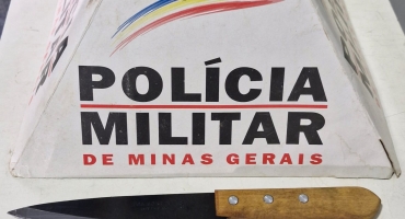Homem de 25 anos é morto com golpe de faca em Guarda dos Ferreiros Homem de 25 anos é morto com golpe de faca em Guarda dos Ferreiros
