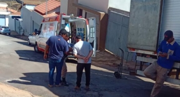 Após discussão no trânsito motoqueiro segue e mata caminhoneiro na cidade de São Gotardo Após discussão no trânsito motoqueiro segue e mata caminhoneiro na cidade de São Gotardo