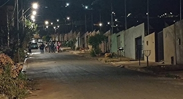 Homem de 46 anos é morto a tiros no bairro Jardim Esperança em Patos de Minas Homem de 46 anos é morto a tiros no bairro Jardim Esperança em Patos de Minas