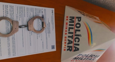 Carmo do Paranaíba – Polícia Militar cumpre mandado e prende segundo suspeito de furtar motocicletas em Quintinos Carmo do Paranaíba – Polícia Militar cumpre mandado e prende segundo suspeito de furtar motocicletas em Quintinos