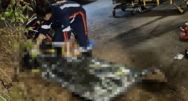 Motociclista morre e passageira fica gravemente ferida em acidente ocorrido na cidade de São Gotardo Motociclista morre e passageira fica gravemente ferida em acidente ocorrido na cidade de São Gotardo