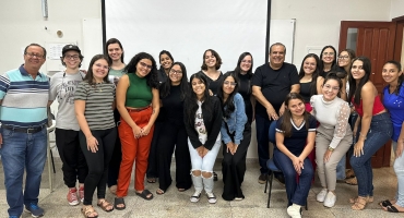 Ex-reitor do UNIPAM ministra palestra para alunas de Pedagogia Ex-reitor do UNIPAM ministra palestra para alunas de Pedagogia