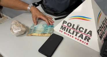 Rapaz confessa que comprou crack em Patos de Minas para revender em Varjão de Minas Rapaz confessa que comprou crack em Patos de Minas para revender em Varjão de Minas