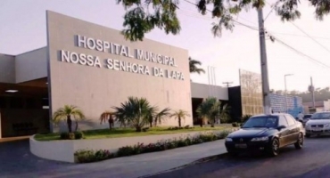 Mulher é indiciada por roubo após dopar colega de quarto em hospital de Vazante Mulher é indiciada por roubo após dopar colega de quarto em hospital de Vazante