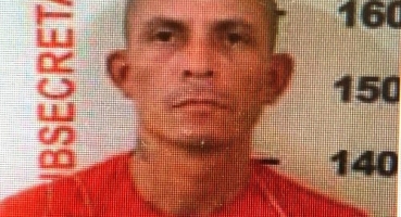 Polícia procura por detento que fugiu da penitenciária de Carmo do Paranaíba Polícia procura por detento que fugiu da penitenciária de Carmo do Paranaíba