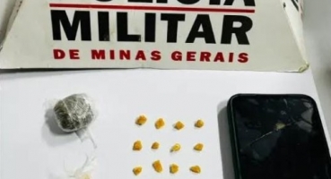Homem é preso por tráfico de drogas no Bairro Sebastião Amorim, em Patos de Minas Homem é preso por tráfico de drogas no Bairro Sebastião Amorim, em Patos de Minas