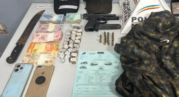 Ladrões rendem frentista de posto de combustível na BR-354; roubam dinheiro e acabam presos pela Polícia Militar Ladrões rendem frentista de posto de combustível na BR-354; roubam dinheiro e acabam presos pela Polícia Militar