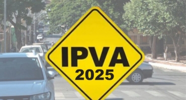 Governo de Minas sanciona lei que altera cobrança do IPVA para fevereiro Governo de Minas sanciona lei que altera cobrança do IPVA para fevereiro
