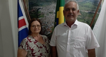Prefeito de Lagoa Formosa fala sobre volta do horário estendido das creches da cidade; veja vídeo Prefeito de Lagoa Formosa fala sobre volta do horário estendido das creches da cidade; veja vídeo