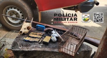 Presidente Olegário - Polícia Militar apreende armas de fogo e animais silvestres no Distrito de Galena