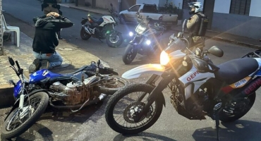 Carmo do Paranaíba – Operação policial resulta na apreensão de motocicletas e na condução de condutores por crimes de trânsito