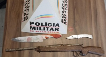 Carmo do Paranaíba - Homem é preso em flagrante por violência doméstica e posse de arma de fogo Carmo do Paranaíba - Homem é preso em flagrante por violência doméstica e posse de arma de fogo