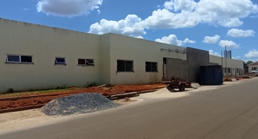 Secretária de Saúde de Lagoa Formosa fala sobre entrega da primeira etapa da obra do novo Hospital Municipal “Dr. Bininho” Secretária de Saúde de Lagoa Formosa fala sobre entrega da primeira etapa da obra do novo Hospital Municipal “Dr. Bininho”