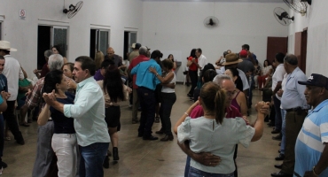 Forró da Melhor Idade de Lagoa Formosa retorna ao Centro de Convivência do Idoso; com transporte gratuito Forró da Melhor Idade de Lagoa Formosa retorna ao Centro de Convivência do Idoso; com transporte gratuito