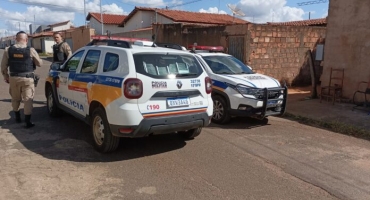 Carmo do Paranaíba – Perseguição policial resulta na prisão em flagrante após suspeito invadir residência