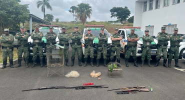 Operação Policial em Serra do Salitre, Brejo Bonito e Carmo do Paranaíba prende quatro e apreende materiais ilegais Operação Policial em Serra do Salitre, Brejo Bonito e Carmo do Paranaíba prende quatro e apreende materiais ilegais