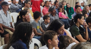 Secretaria Municipal de Cultura, Esporte, Lazer e Turismo de Lagoa Formosa realiza palestra sobre o papel da família no desenvolvimento esportivo Secretaria Municipal de Cultura, Esporte, Lazer e Turismo de Lagoa Formosa realiza palestra sobre o papel da família no desenvolvimento esportivo