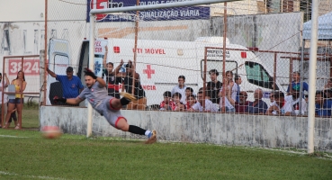 Santa Cruz perde em casa, mas consegue classificação nos pênaltis e vai às quartas de final da Copa Amapar Oficial