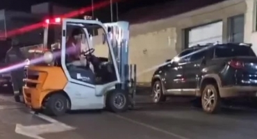 Fenamilho 2025 - Polícia Militar esclarece uso de empilhadeira na remoção de veículos alvos de infração de trânsito Fenamilho 2025 - Polícia Militar esclarece uso de empilhadeira na remoção de veículos alvos de infração de trânsito