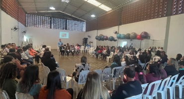 Lagoa Formosa - Profissionais da área de saúde participam de palestra sobre Empatia e Humanização no Atendimento 