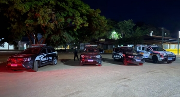 “Operação Colapso” da Polícia Civil cumpre mandados em Lagoa Formosa e prende três pessoas “Operação Colapso” da Polícia Civil cumpre mandados em Lagoa Formosa e prende três pessoas