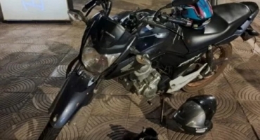 Motociclista sofre traumatismo craniano grave ao perder controle direcional e cair do veículo em Patos de Minas Motociclista sofre traumatismo craniano grave ao perder controle direcional e cair do veículo em Patos de Minas