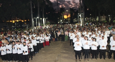 Fiéis celebram Corpus Christi com missa campal e procissão em Lagoa Formosa