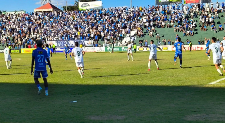 URT estreia na segunda fase do Módulo II com vitória fora de casa no clássico contra o Mamoré