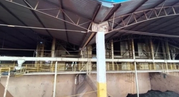 Homem é soterrado por grãos de café em tulha e morre; na zona rural de Monte Carmelo