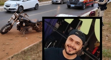 Jovem de 30 anos que morreu em grave acidente na Avenida JK em Patos de Minas é Matheus Correia de Queiroz Ferreira Jovem de 30 anos que morreu em grave acidente na Avenida JK em Patos de Minas é Matheus Correia de Queiroz Ferreira