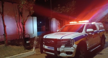 Homem que possui extensa ficha criminal é preso pulando muro do cemitério em Carmo do Paranaíba