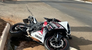 Motociclista de 42 anos morreu em acidente na Avenida JK na cidade de Patos de Minas Motociclista de 42 anos morreu em acidente na Avenida JK na cidade de Patos de Minas